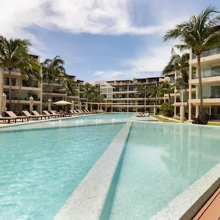 The Elements Oceanfront & Beachside Condo Hotel-2